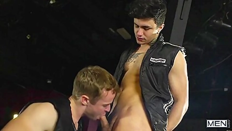 Vest-wearing Biker Gays Sucking Each Others Cocks