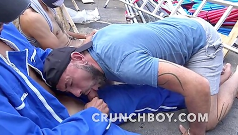 Gay Suck Rral Arabs Straight At The Work Uin Uniform