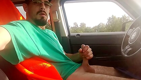 Public Car Masturbation With No Lube